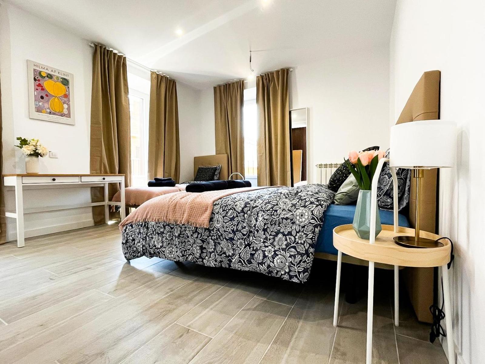 Centric Rooms In Madrid Exterior photo