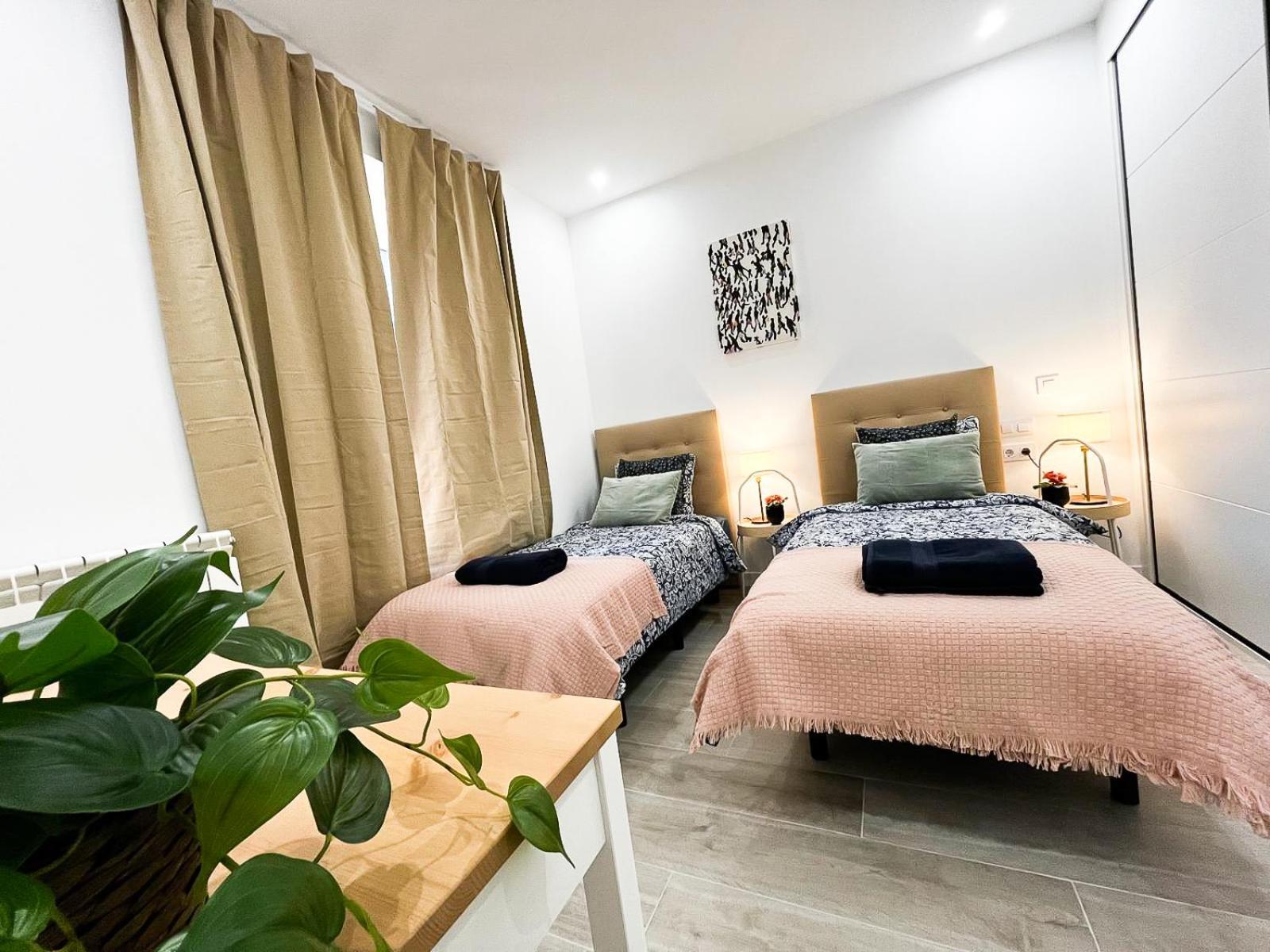 Centric Rooms In Madrid Exterior photo