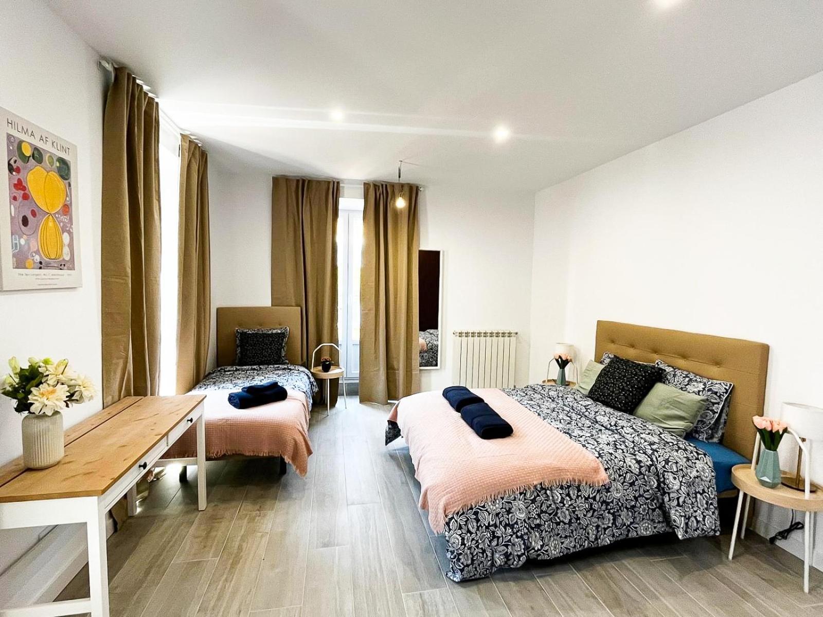 Centric Rooms In Madrid Exterior photo